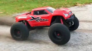 Traxxas X Maxx 8s - EPIC PARK BASH!! ~ HUGE JUMPS!!!