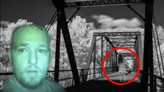 Haunted Suicide Bridge (Mysterious Glowing Lights in the River)