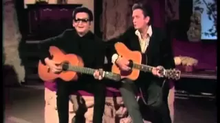 Roy Orbison & Johnny Cash: "Oh, Pretty Woman" Live on The Johnny Cash Show 1969