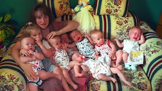 Mom Gives Birth To 7 Babies Where Are They 20 Years Later?