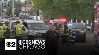 Suburban Chicago crash sends multiple people to the hospital