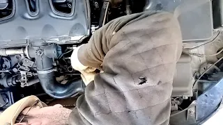 Cambiando el bombín del Peugeot 206 .