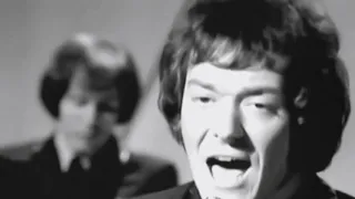 The Hollies: He Ain’t Heavy, He’s My Brother (2019 Remaster Video)