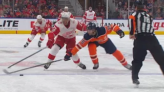 11/05/17 Condensed Game: Red Wings @ Oilers