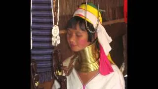 Thailand Langhalsfrauen Giraffenhalsfrauen Long Necks with Brassrings Long Neck Karen