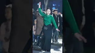 雍吉，翩翩起舞的藏族姑娘！
