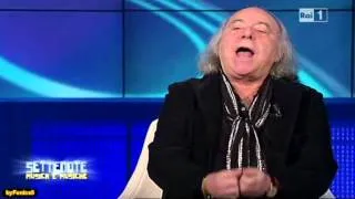 Peppino Gagliardi si commuove quando parla di Napoli