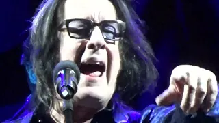 TODD RUNDGREN "Stood Up" "Lost Horizon" 5/2/22 Live at BergenPAC, Englewood, NJ