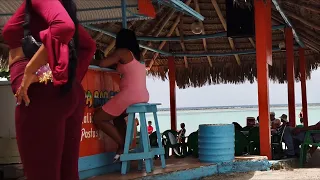 Boca Chica Hustle | Playa / Streets | Boca Chica, Dominican Republic 🇩🇴