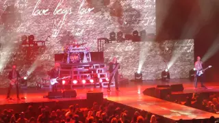 Def Leppard - Love Bites (The Forum, Los Angeles CA 9/20/15)