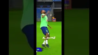 Neymar JR control the ball from 35 meter🔥🔥