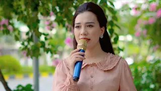 Biết Nói Gì Đây - Em Gái Hát Bolero Siêu Mượt Mà Làm Bao Con Tim Phải Xao Xuyến - Thanh Hiền