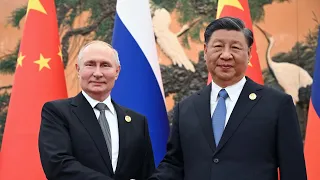 Путин прилетел в Пекин на переговоры с председателем КНР Си Цзиньпином