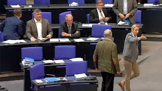 AfD verlässt nach Kahrs-Beleidigung den Bundestag