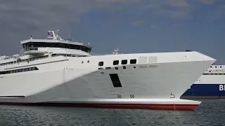 Άφιξη του Golden Princess στον Πειραιά