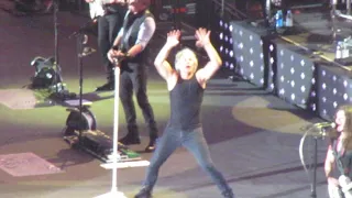 "This house is not for sale" Bon Jovi. Madrid 7-7-2019