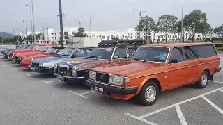 SUNDAY SPECIAL!! Cars & Coffee - Brickwagon Meets Merc W115 That DROVE to Germany! Epic!! 😃