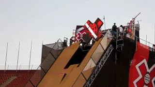 X Games 16: Bob Burnquist almost 900 on Megaramp