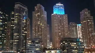 Ночной вид на Dubai Marina