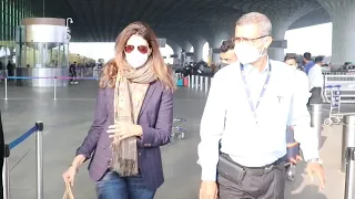 Shweta Bachchan Nanda Spotted at Airport Taking off from Mumbai | Shudh Manoranjan