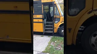 Thomas School Bus startup and takeoff #902