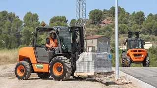 Chariots élévateurs tout terrain AUSA C251H et C351H