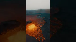 Volcano Flight | Cinematic FPV Drone (🎥: p_shep1)