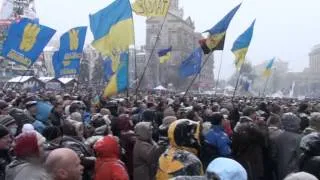 14-00 співаємо Гімн України - Євромайдан 11 грудня