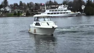 2005 24' Bayliner - 242