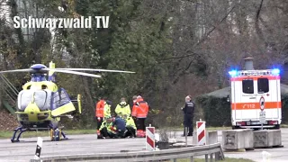 🚨🚁🚒 Rettungskräfte retten Frau aus eiskaltem Wasser im Rheinkanal bei Albbruck [22.11.2021]