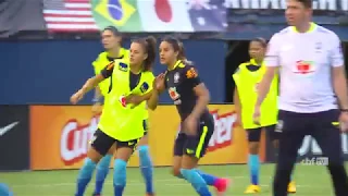 Seleção Feminina: treino de posicionamento e bola parada para enfrentar os EUA