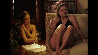 Stefanie Scott in Small Town Crime