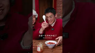 Xiangcai Chili Sauce丨Eating Spicy Food and Funny Pranks丨Funny Mukbang