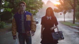 Riverdale 1x02 Music Scene: T.R.O. - Sa Riera