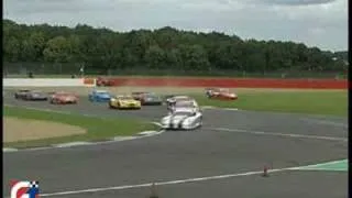 Chaotic start British GT Silverstone