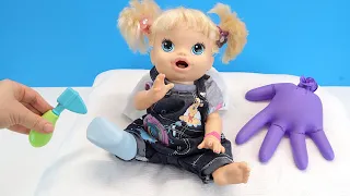 УПАЛА С ЛОШАДКИ, НАКЛАДЫВАЕМ ГИПС Беби Элайв Барби #Куклы Игрушки Играем Как Мама