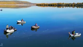 ЭТО ЖЕСТЬ! ТАК ЛОВЯТ МЕСТНЫЕ! КЛЮЁТ СРАЗУ ПО ТРИ РЫБЫ НА ОДИН СПИННИНГ!