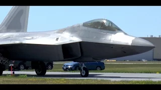 Insane USAF F-22 Raptor Demo! Quinte International Air Show 2016