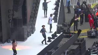 One Direction  - What Makes You Beautiful @ Summertime Ball