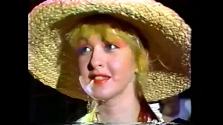 Cyndi Lauper on ET 1986 and 1989