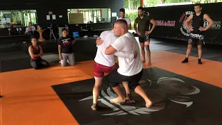 Anatoly Malykhin teaches wrestling takedown @ Tiger Muay Thai