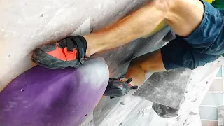 USING THE NEW UNPARALLEL CLIMBING SHOES on "Right of Passage V5+"