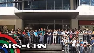 TV Patrol: 2 opisyal ng POEA, dawit sa korupsiyon, illegal recruitment, sinibak