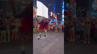 love NYC energy 💪🏾 #bboydayday #dontblink #bboy #dance #timesquare