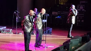 Russell Thompkins & The New Stylistics singing "You Make Me Feel Brand New" at Constitution Hall.