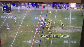 Aaron Rodgers throws Hailmary to Randall Cobb 2017 against New York Giants