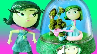 INSIDE OUT DISGUST GLITTER GLOBES Broccoli Dinner Disney Toys How to Make Your Own Green Glitter