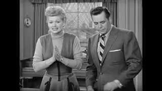 I Love Lucy | Lucy and Ethel hold a raffle to earn money so they can go European tour