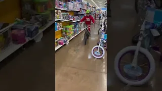 BMXer in Walmart- then lady saw me 😂