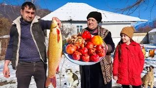 IT IS WINTER AND FRIED FISH ON THE SADJ IS ONE OF THE BEST FOOD IN THE VILLAGE | OUTDOOR  COOKING